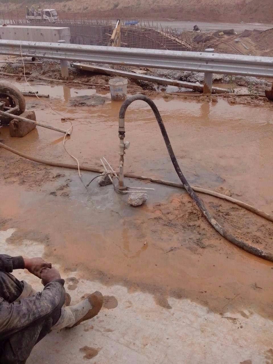 石首路基压密注浆